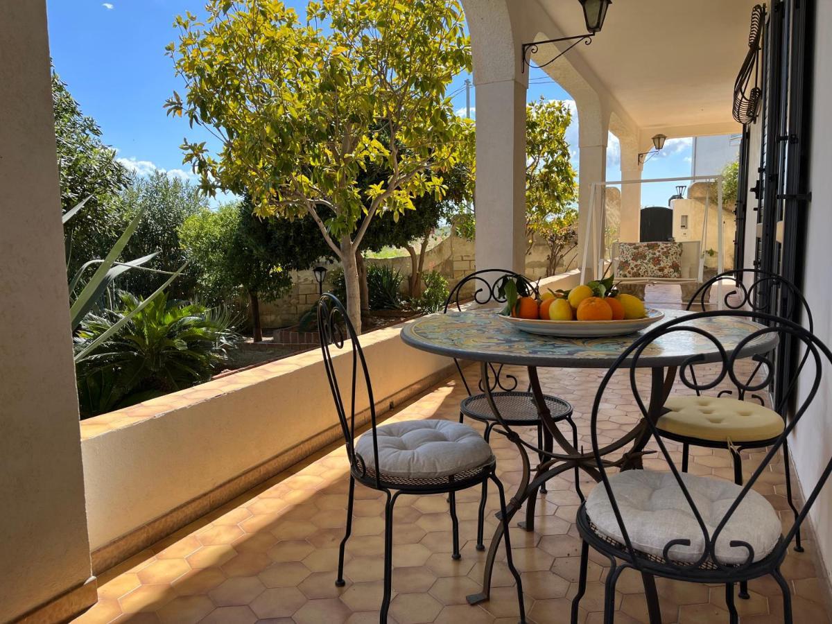 Villa Letizia Rooms & Apartments Noto Eksteriør bilde